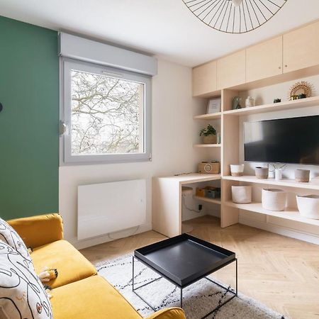 Studio Refait A Neuf Avec Parking En Bord De Loire Nantes Luaran gambar