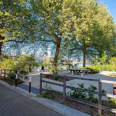 Studio Refait A Neuf Avec Parking En Bord De Loire Nantes Luaran gambar