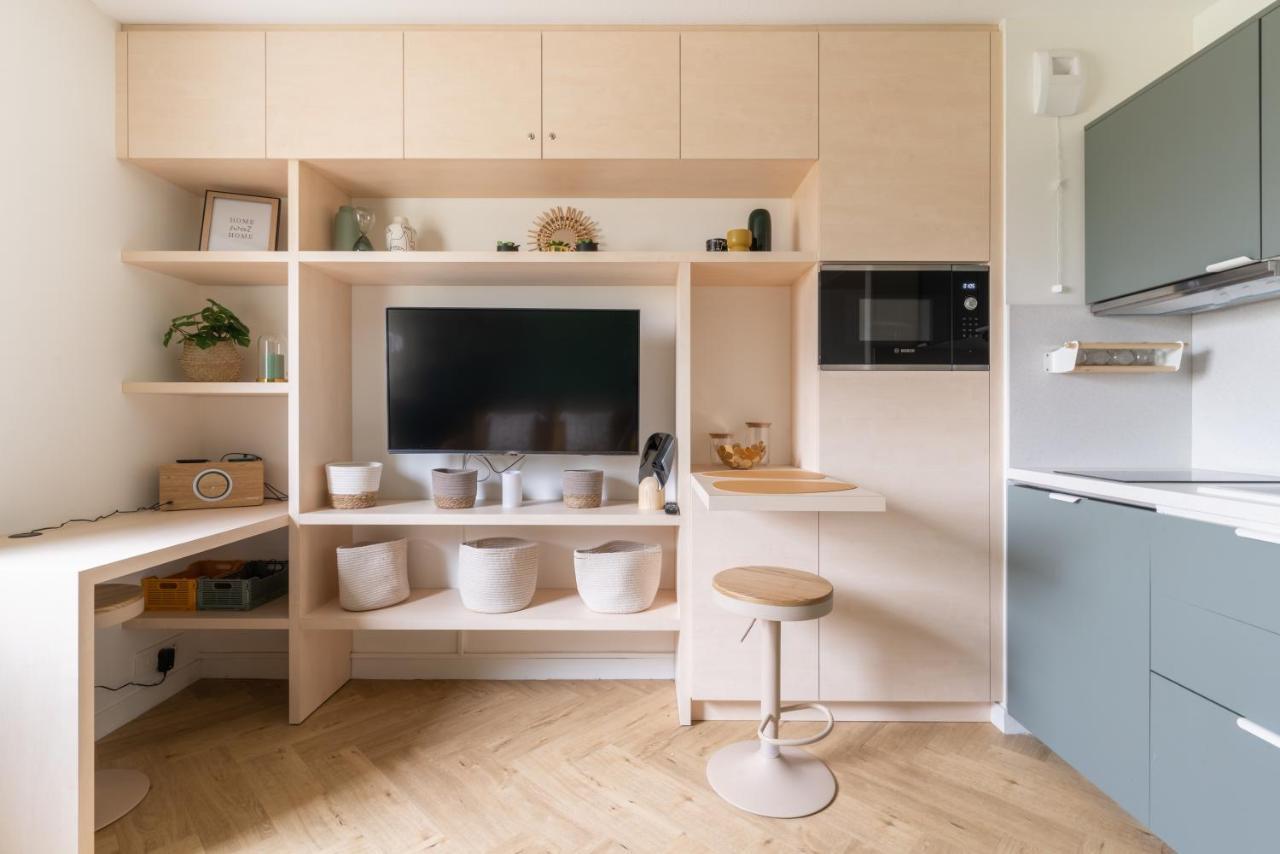 Studio Refait A Neuf Avec Parking En Bord De Loire Nantes Luaran gambar