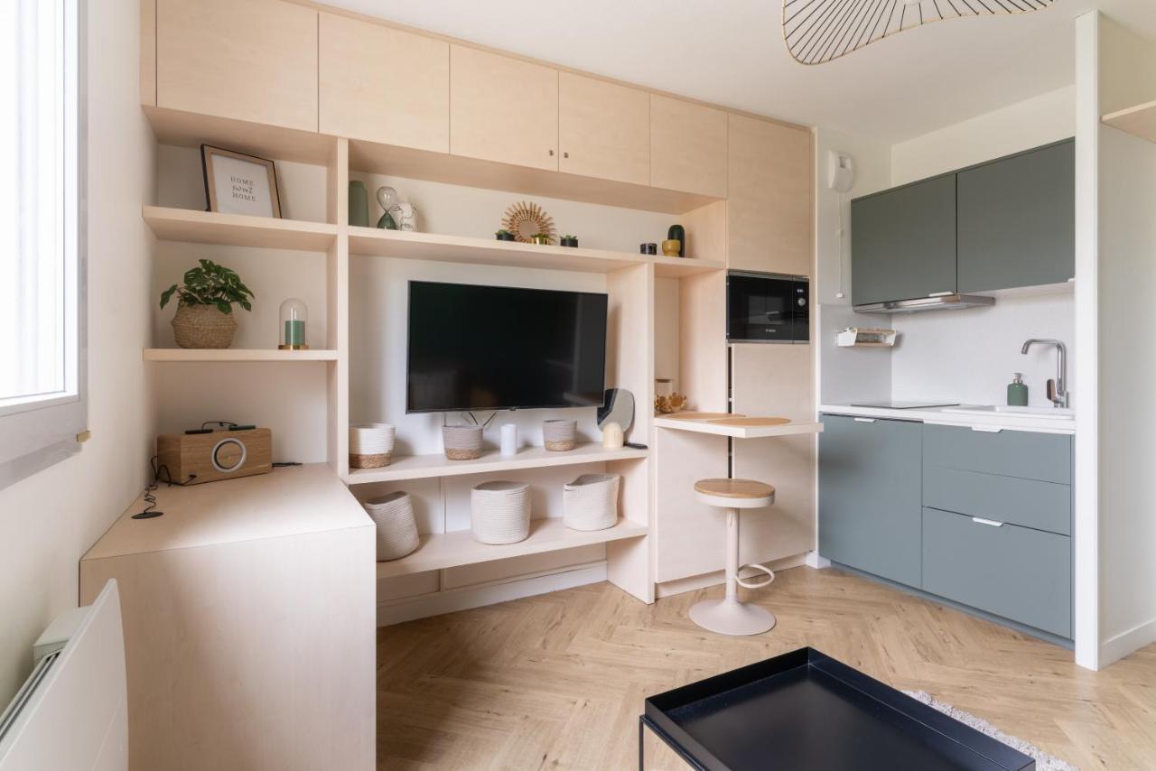 Studio Refait A Neuf Avec Parking En Bord De Loire Nantes Luaran gambar