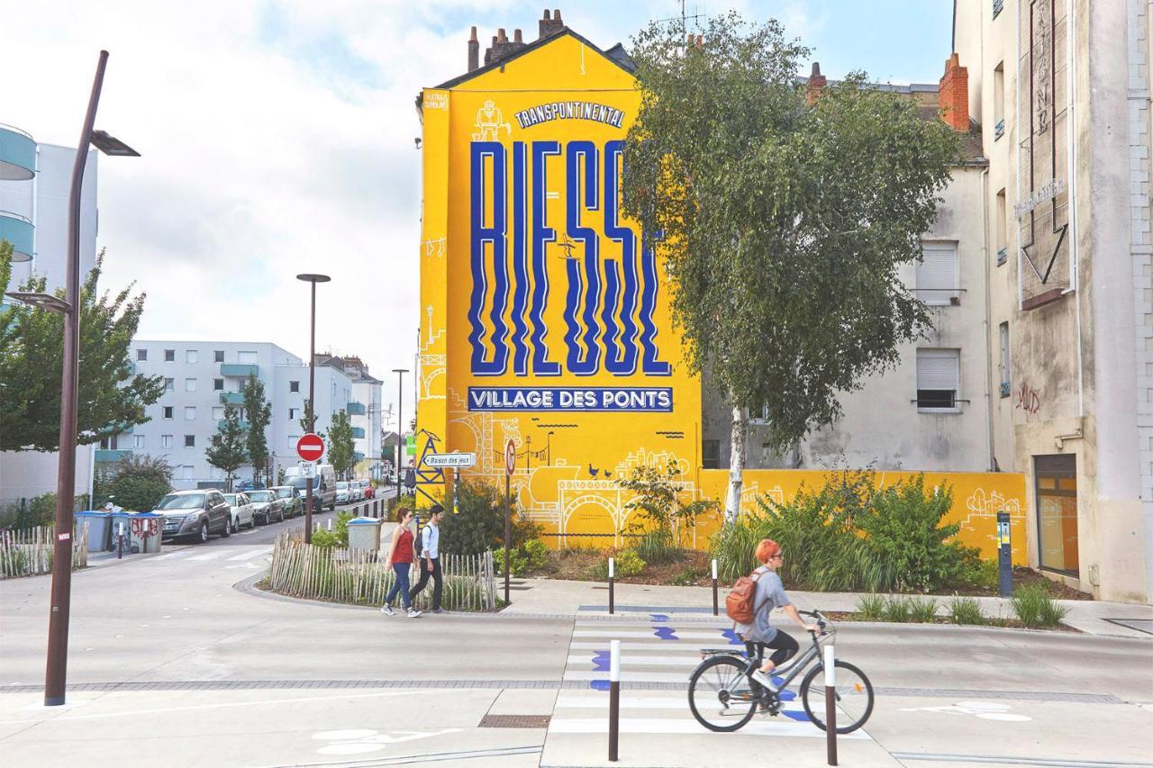 Studio Refait A Neuf Avec Parking En Bord De Loire Nantes Luaran gambar